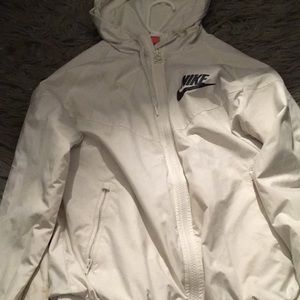 all white nike windbreaker womens